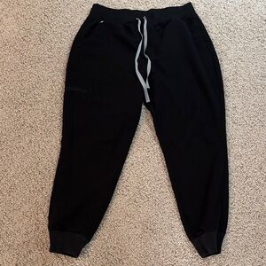 Figs Black Jogger Scrub pants